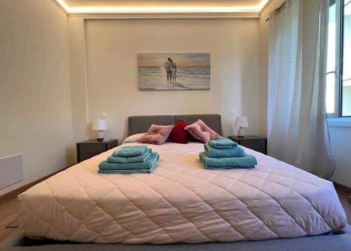 Val Di Sole 19-iii Piano- Vista Mare- Vista Collina-wifi 100mg-aria Condizionata In Tutte Le Stanze -l'appartamento E' Stato Completamente Rinnovato Nel 2023 Daire *