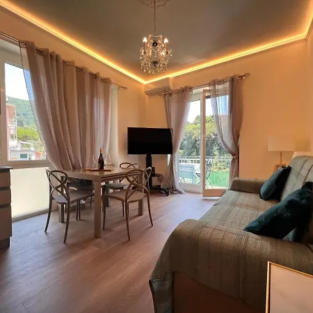 Apartman Val Di Sole 19-iii Piano- Vista Mare- Vista Collina-wifi 100mg-aria Condizionata In Tutte Le Stanze -l'appartamento E' Stato Completamente Rinnovato Nel 2023 Rapallo