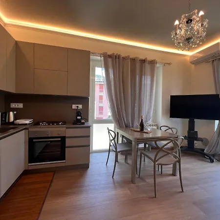 Val Di Sole 19-iii Piano- Vista Mare- Vista Collina-wifi 100mg-aria Condizionata In Tutte Le Stanze -l'appartamento E' Stato Completamente Rinnovato Nel 2023 Apartman *